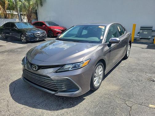 2024 Toyota Camry LE