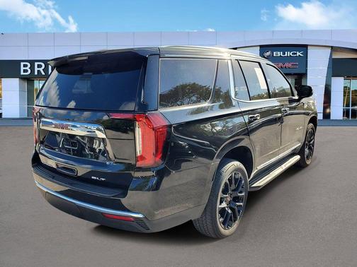 Onyx Black 2023 GMC Yukon SLT