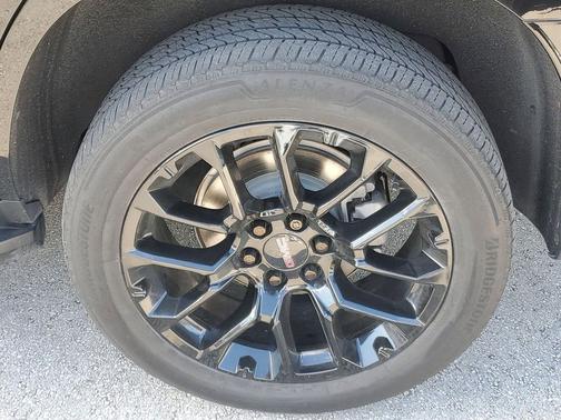 Onyx Black 2023 GMC Yukon SLT