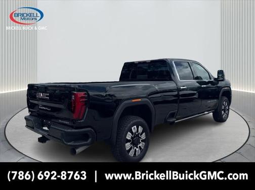 2025 GMC Sierra 3500 Denali