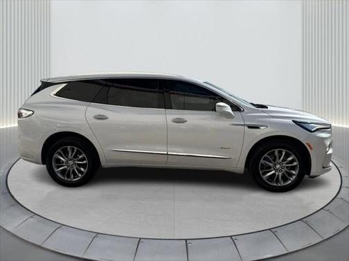 2023 Buick Enclave Avenir FWD