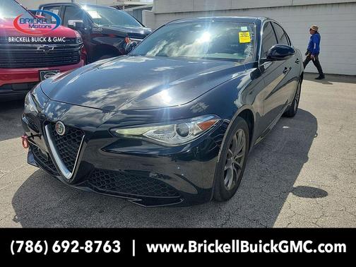 2020 Alfa Romeo Giulia Base
