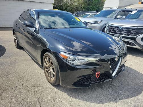 2020 Alfa Romeo Giulia Base