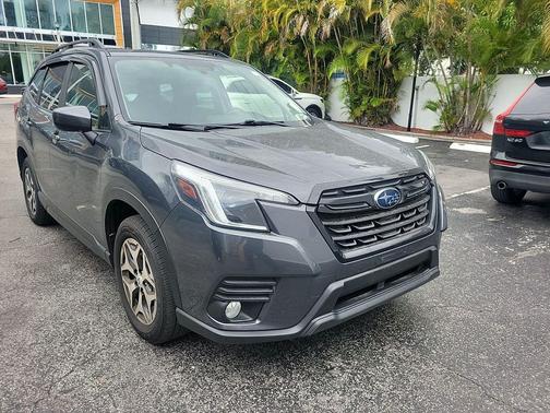 Magnetite Gray Metallic 2023 Subaru Forester Premium