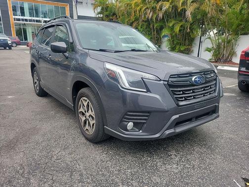 Magnetite Gray Metallic 2023 Subaru Forester Premium