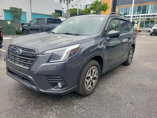 Magnetite Gray Metallic 2023 Subaru Forester Premium