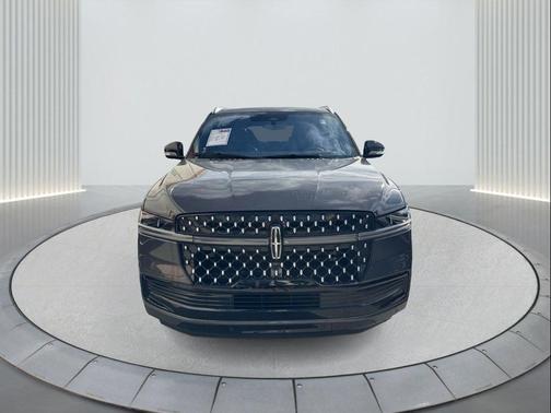 2025 Lincoln Navigator Black Label