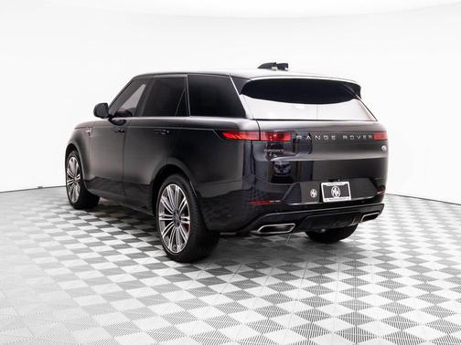 2023 Land Rover Range Rover Sport SE