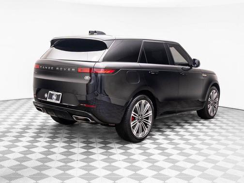 2023 Land Rover Range Rover Sport SE