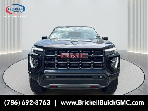 2025 GMC Canyon AT4