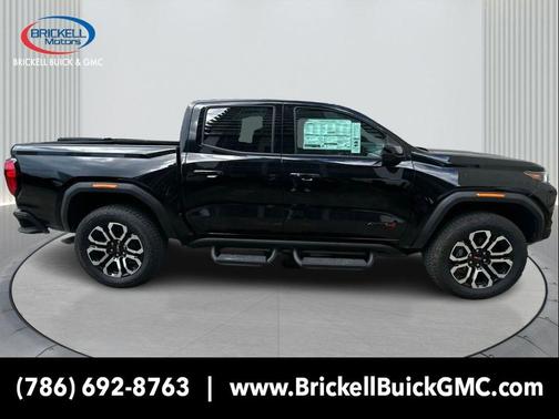 2025 GMC Canyon AT4