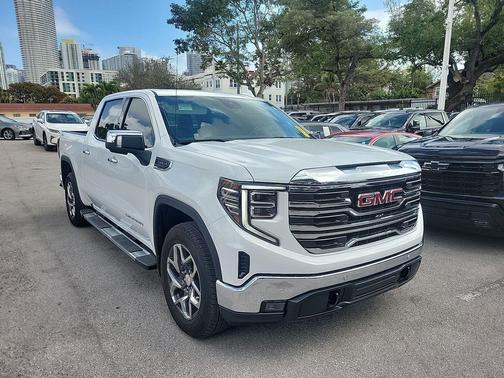 2024 GMC Sierra 1500 SLT