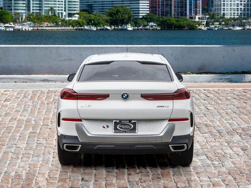 Alpine White 2020 BMW X6 sDrive40i