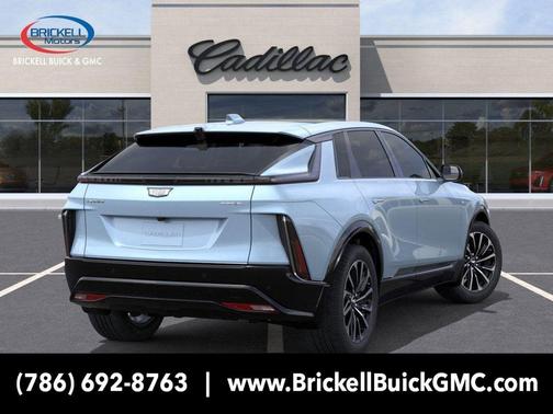 2024 Cadillac LYRIQ Sport