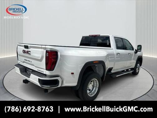 2025 GMC Sierra 3500 Denali
