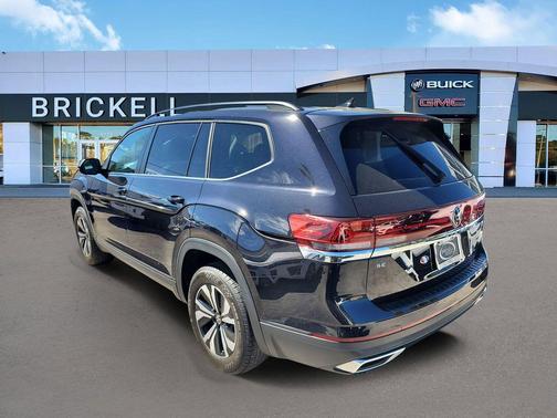 2024 Volkswagen Atlas 2.0T SE