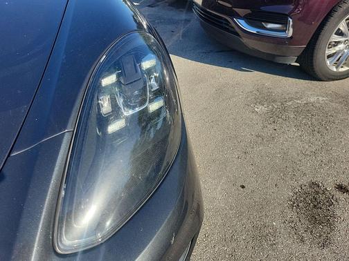 2021 Porsche Panamera 4