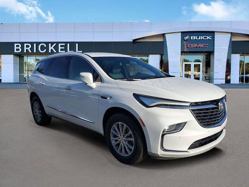 2023 Buick Enclave Essence FWD
