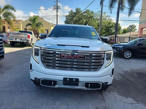 Summit White 2023 GMC Sierra 1500 Denali