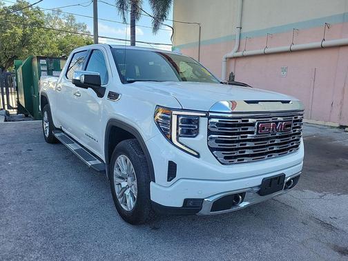 Summit White 2023 GMC Sierra 1500 Denali
