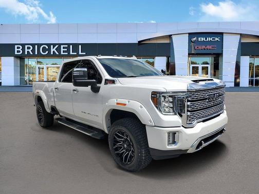 White Frost Tricoat 2021 GMC Sierra 2500 Denali
