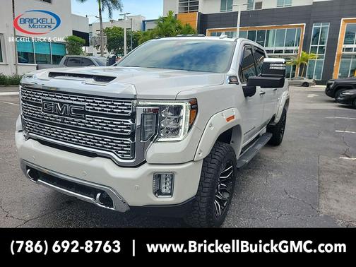 White Frost Tricoat 2021 GMC Sierra 2500 Denali