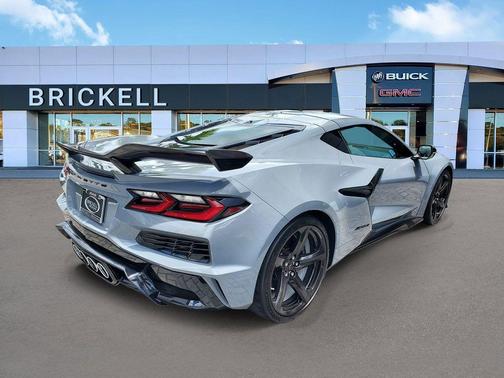 Sea Wolf Gray Tricoat 2024 Chevrolet Corvette Z06