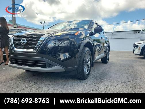 Super Black 2023 Nissan Rogue S