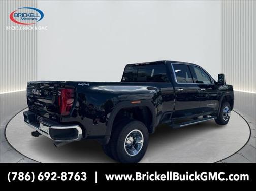 2025 GMC Sierra 3500 SLT