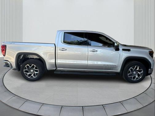 2022 GMC Sierra 1500 SLE