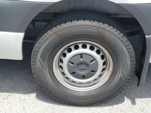 2023 Mercedes-Benz Sprinter 2500 Standard Roof