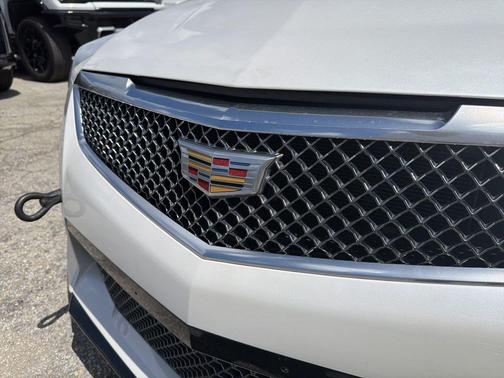 Crystal White Tricoat 2016 Cadillac ATS-V Base