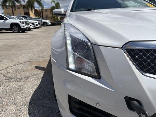 Crystal White Tricoat 2016 Cadillac ATS-V Base