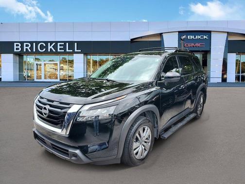 Super Black 2025 Nissan Pathfinder SV FWD