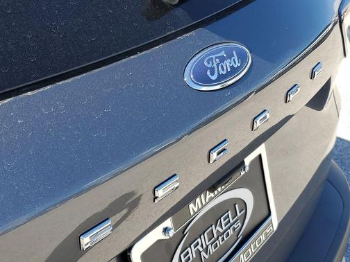 2022 Ford Escape SE