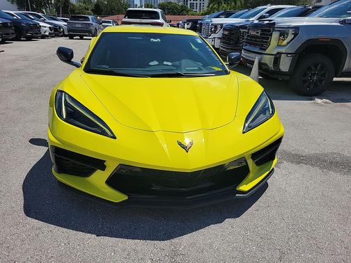 2022 Chevrolet Corvette Stingray w/2LT