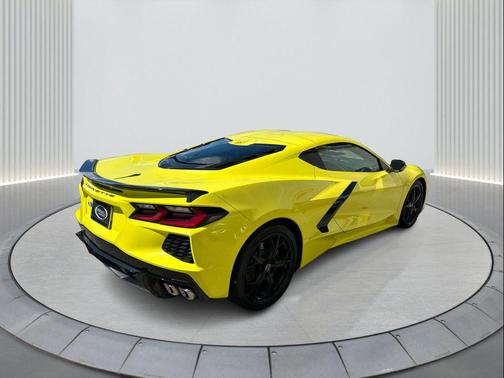 2022 Chevrolet Corvette Stingray w/2LT