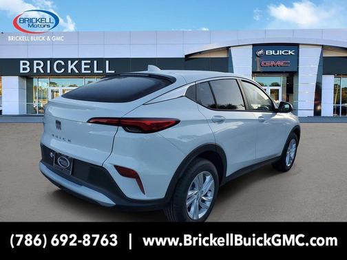 Summit White 2026 Buick Envista Preferred FWD