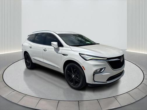 2023 Buick Enclave Essence FWD