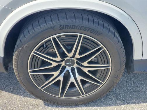Polar White 2025 Mercedes-Benz AMG GLC 43 4MATIC