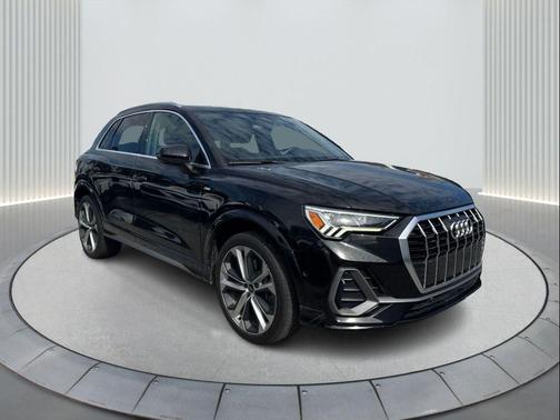 2021 Audi Q3 45 S line Premium Plus