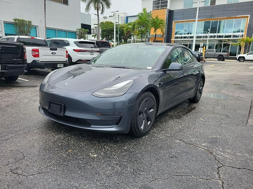 2023 Tesla Model 3 Standard Range