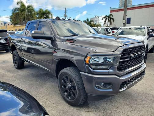 2022 RAM 2500 Big Horn Crew Cab 4x4 6'4' Box