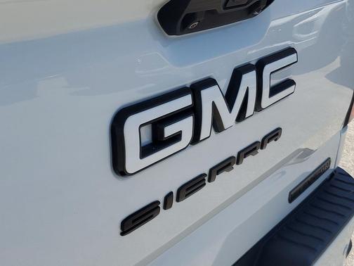 Summit White 2023 GMC Sierra 1500 Elevation