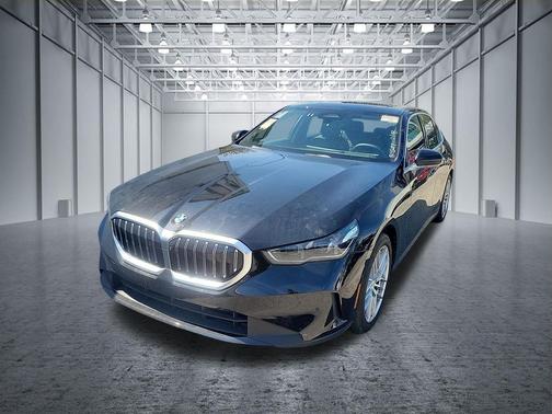 Black 2024 BMW 530 530i