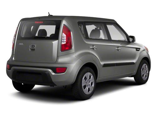 Titanium Pearl Metallic 2013 Kia Soul !
