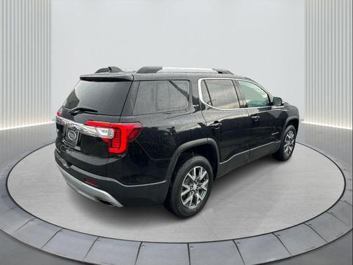 2023 GMC Acadia FWD SLT