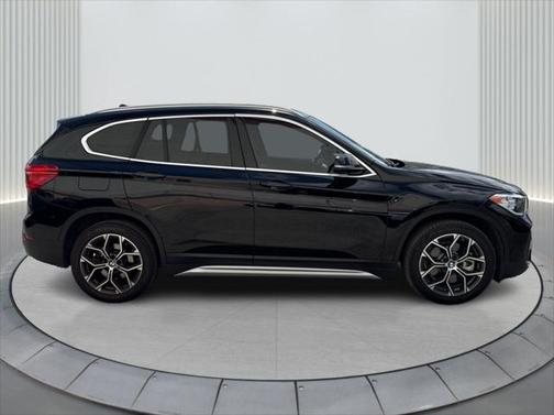 2022 BMW X1 sDrive28i