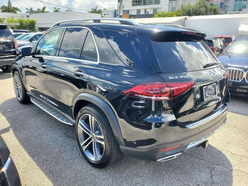 2022 Mercedes-Benz GLE 350 Base