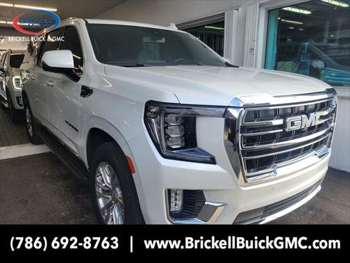 2022 GMC Yukon XL SLT